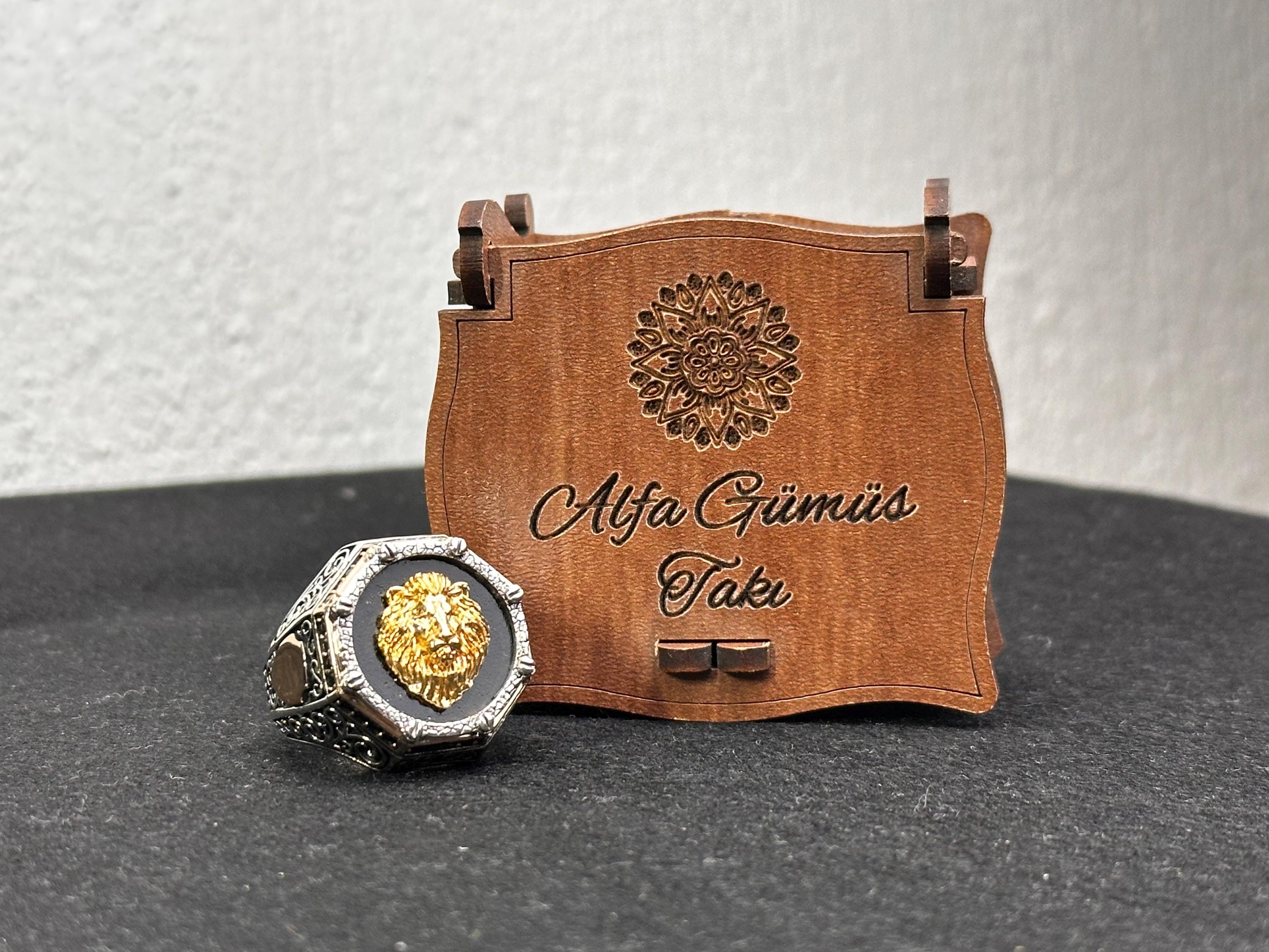 Lion Signet Ring: Sterling Silver Statement Jewelry (Men's Sizes)