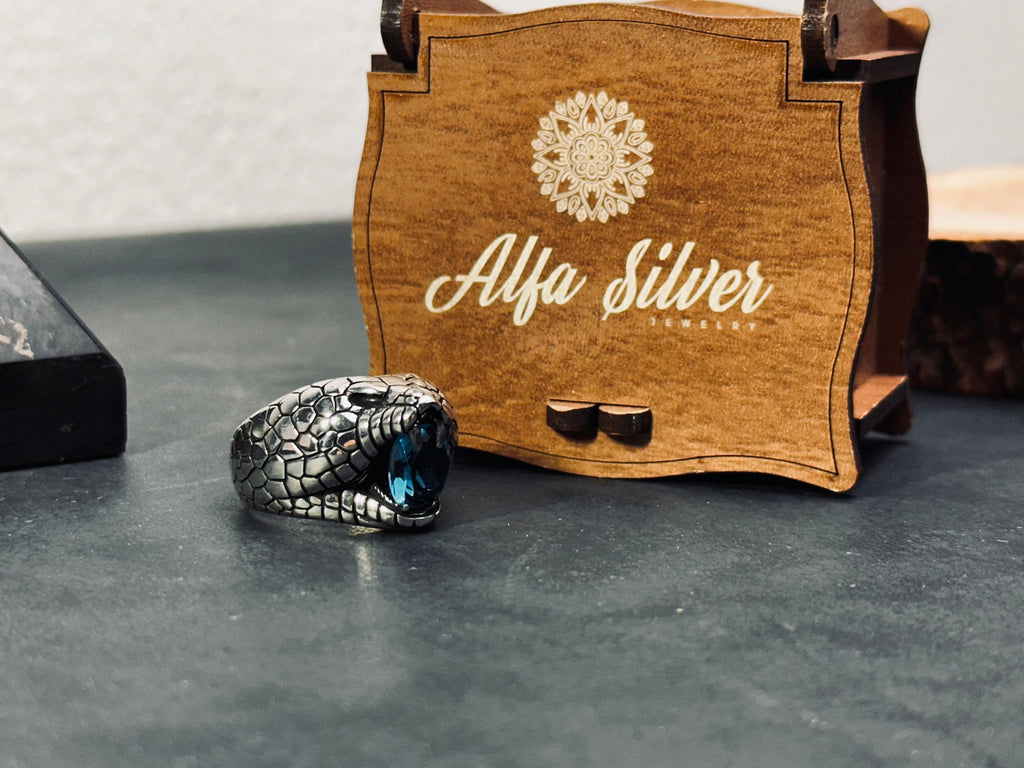Snake Ring: Sterling Silver with Blue CZ Stone (Engraved Style)