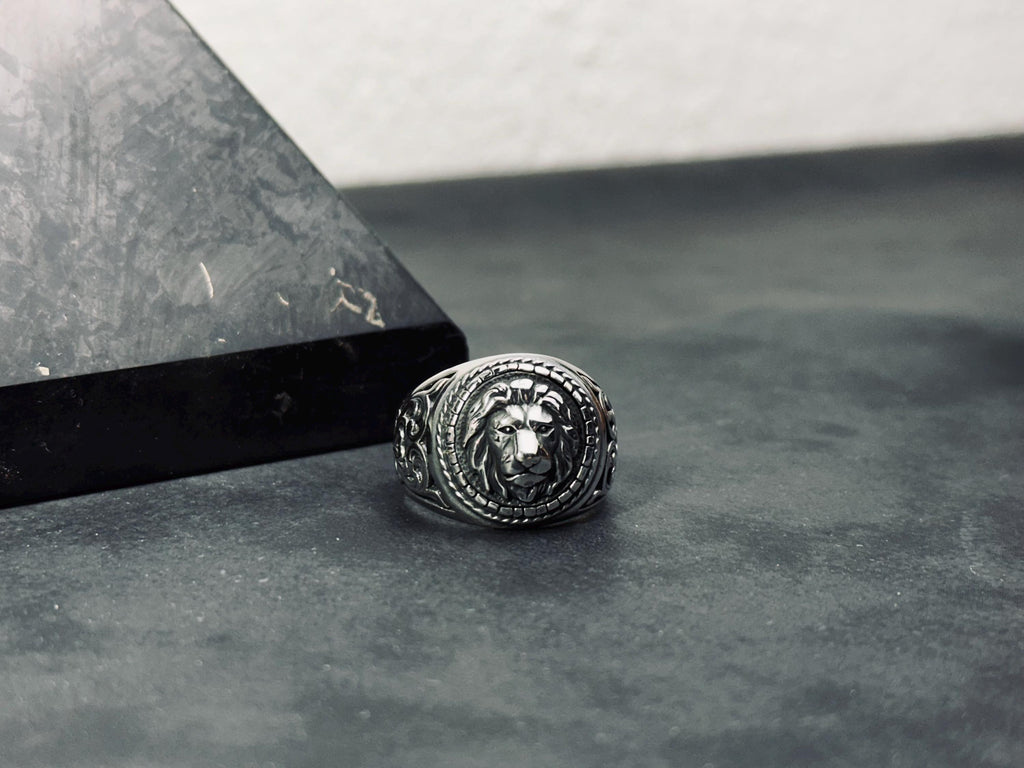 Engraved Lion Ring: Handmade Sterling Silver, Zodiac Leo Design