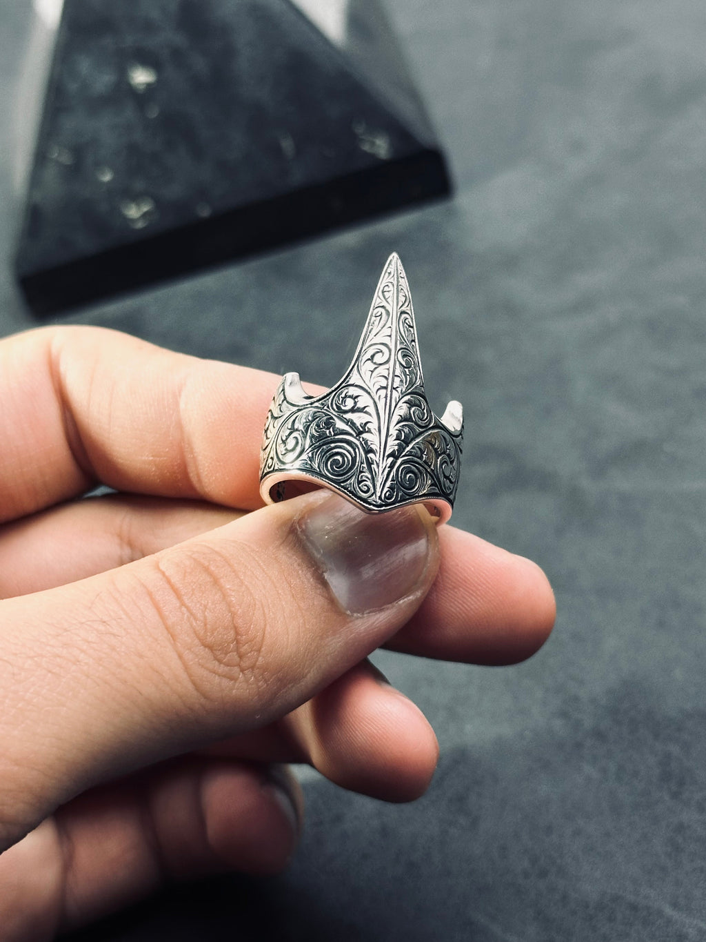 Thumb Ring: Sterling Silver Ouroboros Design (Medieval Zihgir Style)