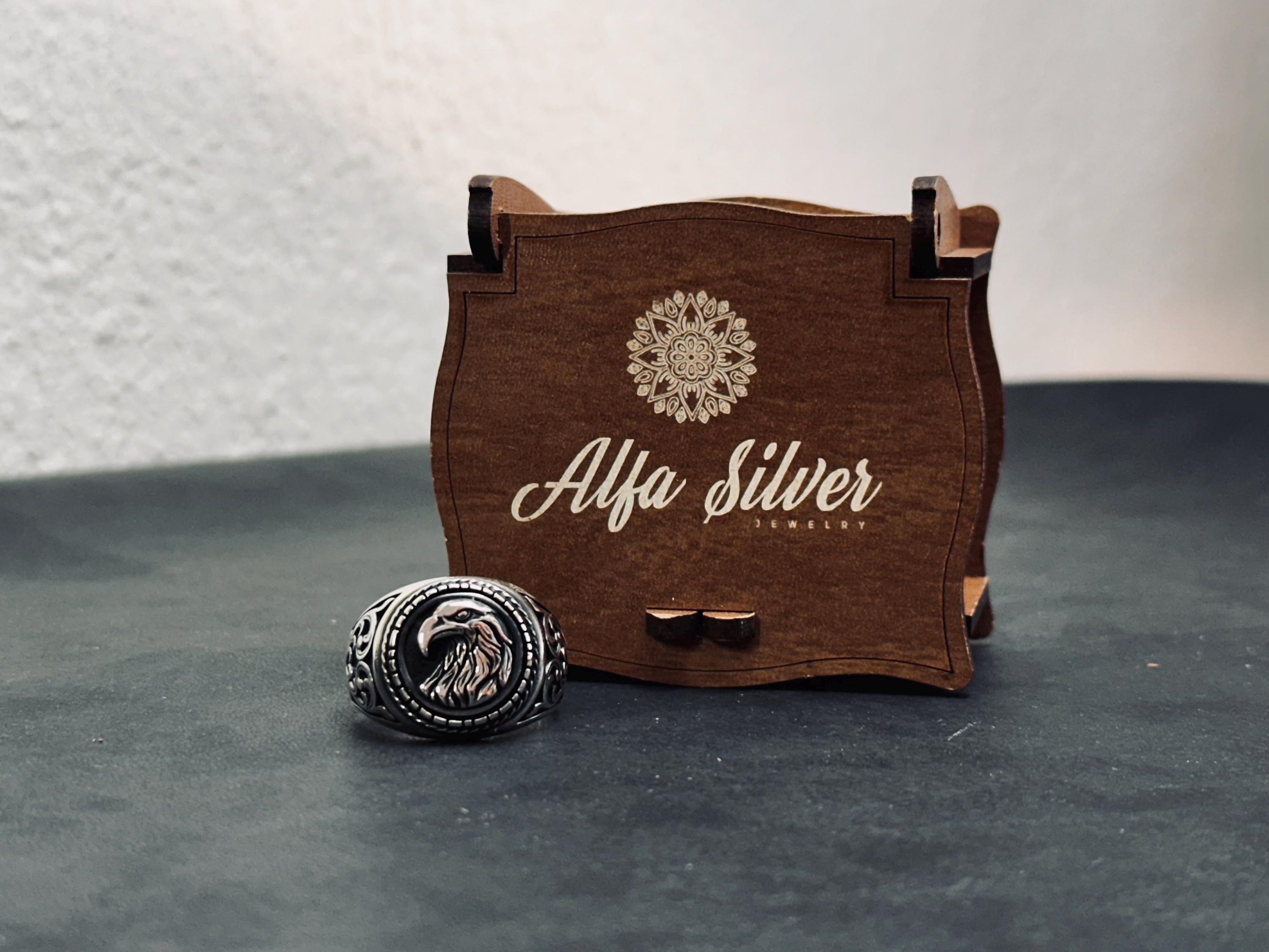 Artisan Sterling Silver Eagle Ring, Round Band (Mens and Womens)