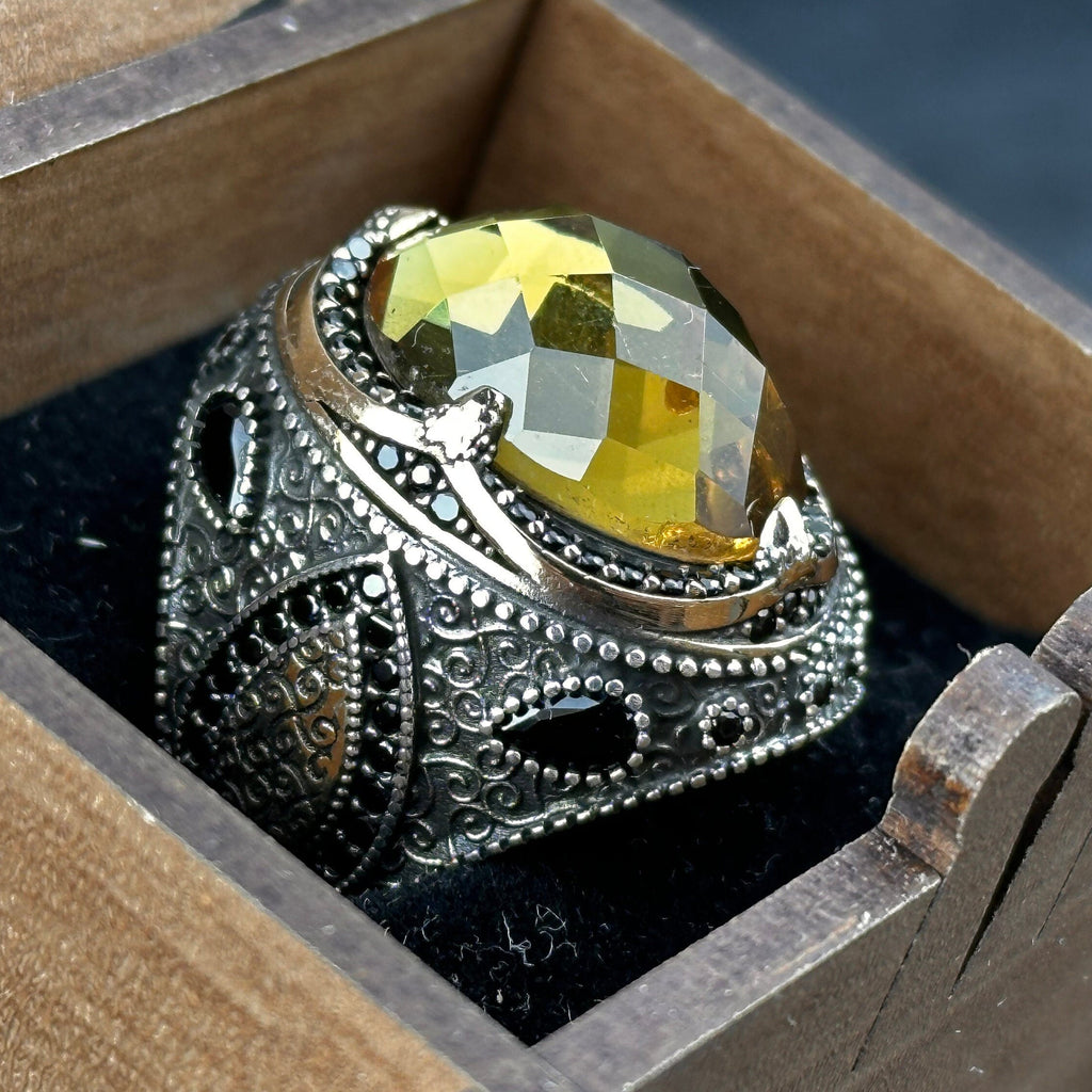 Sultanit Silver Ring: Color Changing Gemstone - Handmade Statement Jewelry