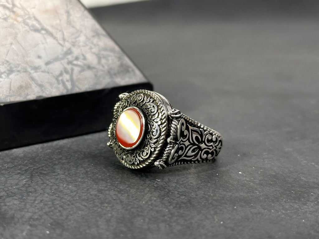 Men's Red Agate Ring, Sterling Silver Engraved (Everyday Wear)