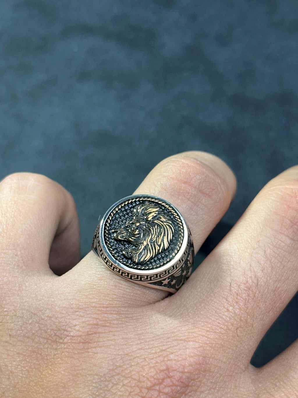 Leo Zodiac Sterling Silver Ring, Horoscope Design (Sizes 5-10)