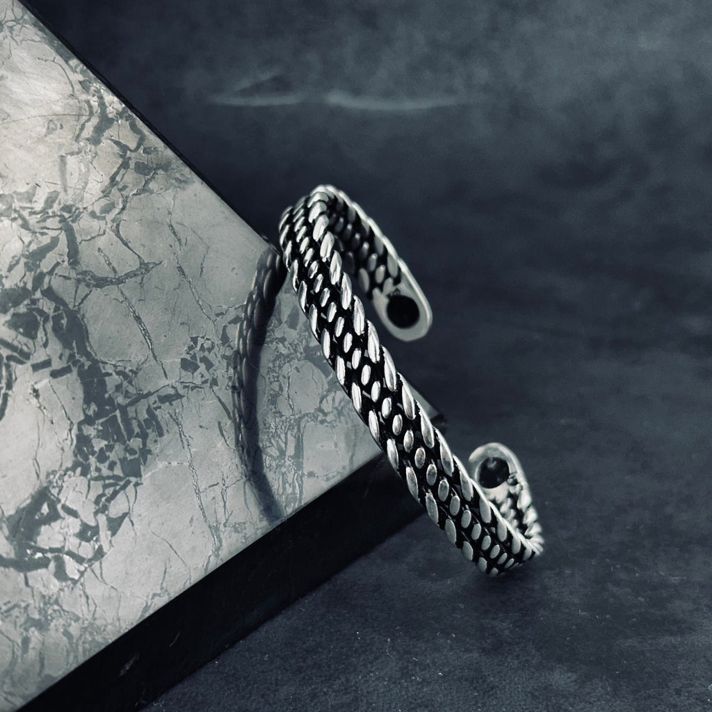Sterling Silver Knitted Link Bracelet: Adjustable Handmade Design