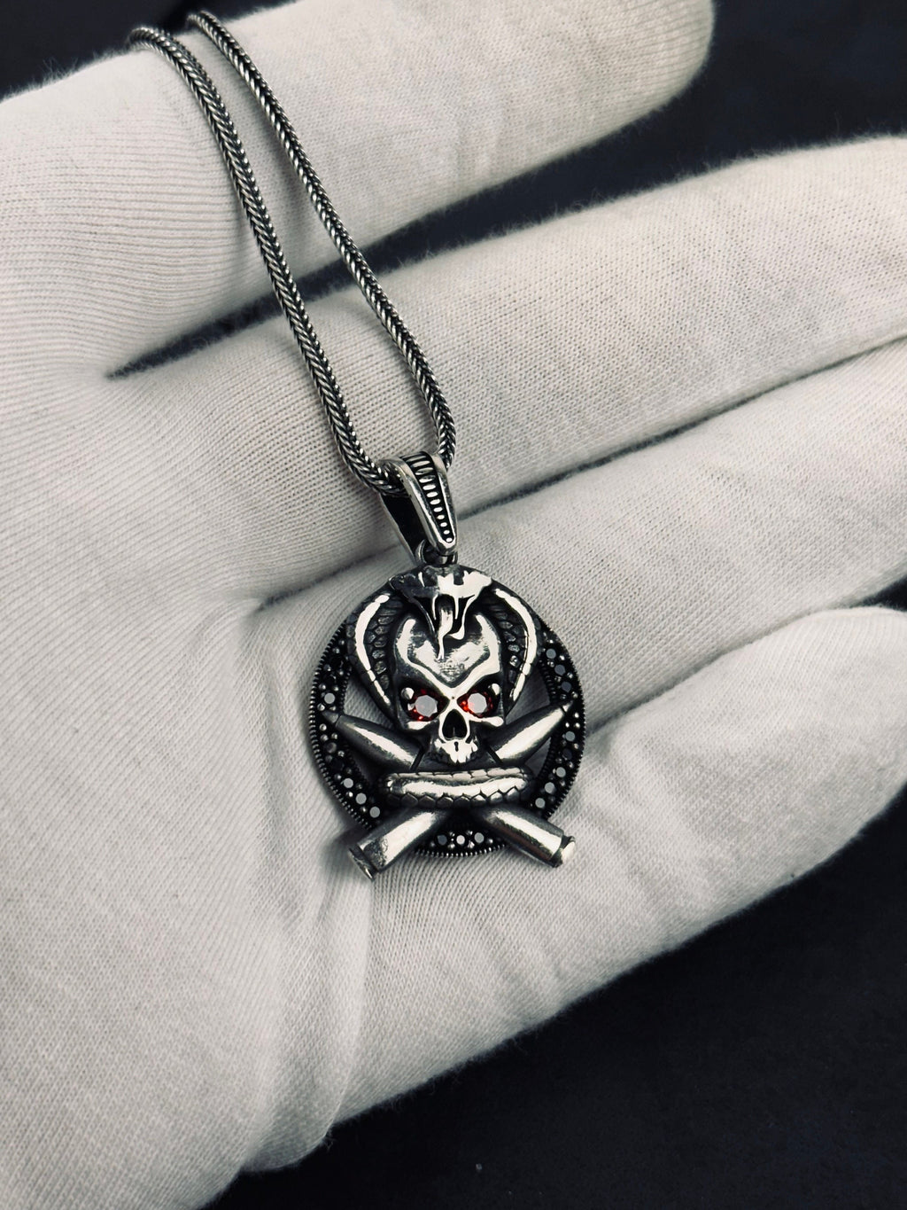Sterling Silver Necklace: Skull and Crossbones - Chunky Pirate Chain