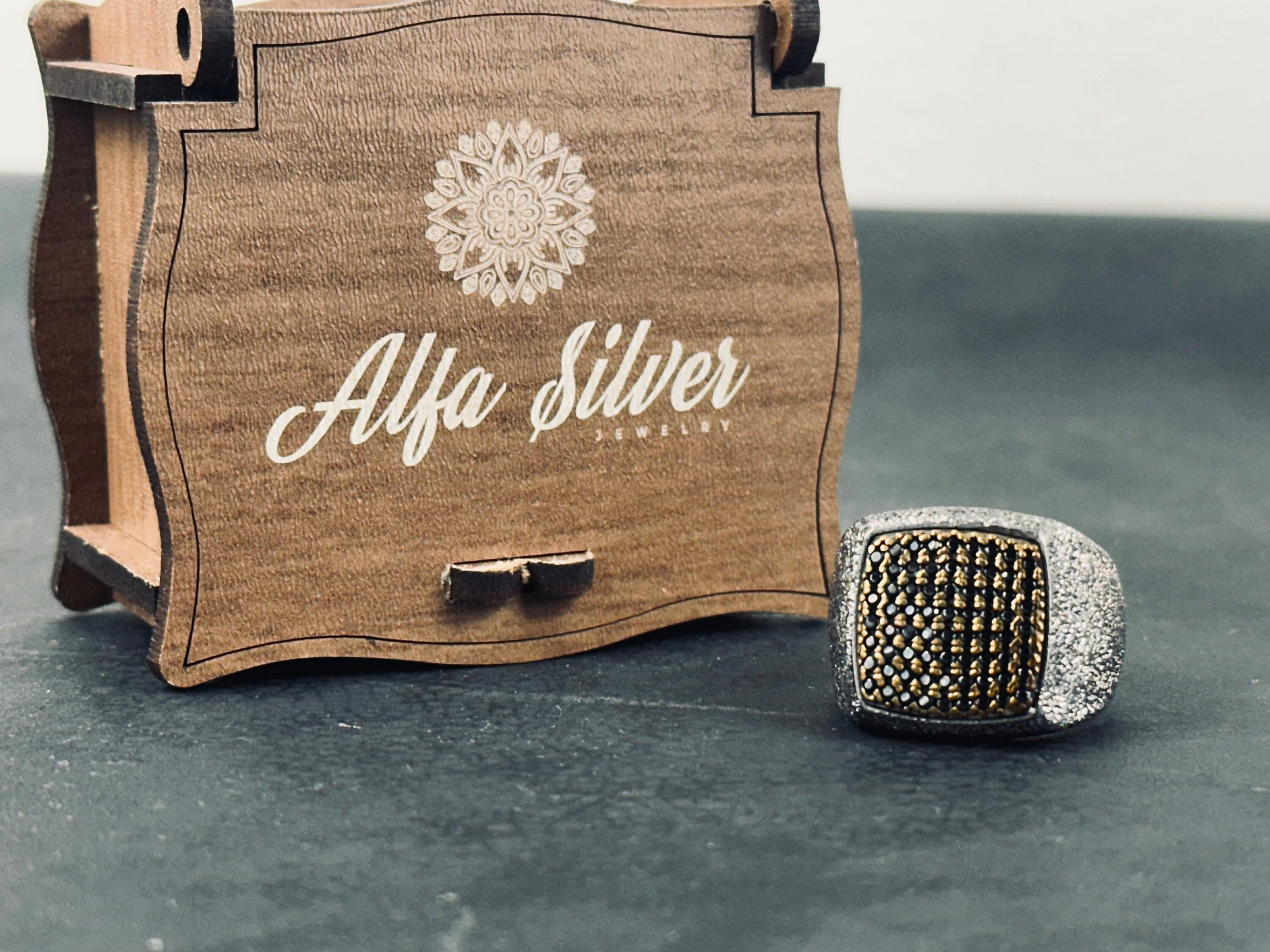 Engraved Zircon Dot Ring: Sterling Silver with Rhodium Finish