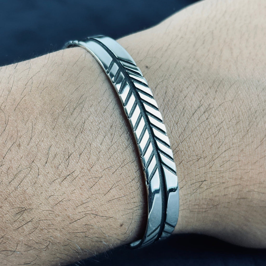 Sterling Silver Arrow Cuff Bracelet - Handmade Unisex Jewelry