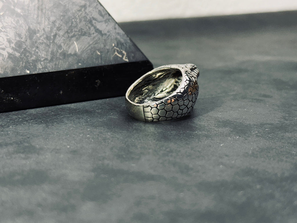 Snake Ring: Sterling Silver with Blue CZ Stone (Engraved Style)
