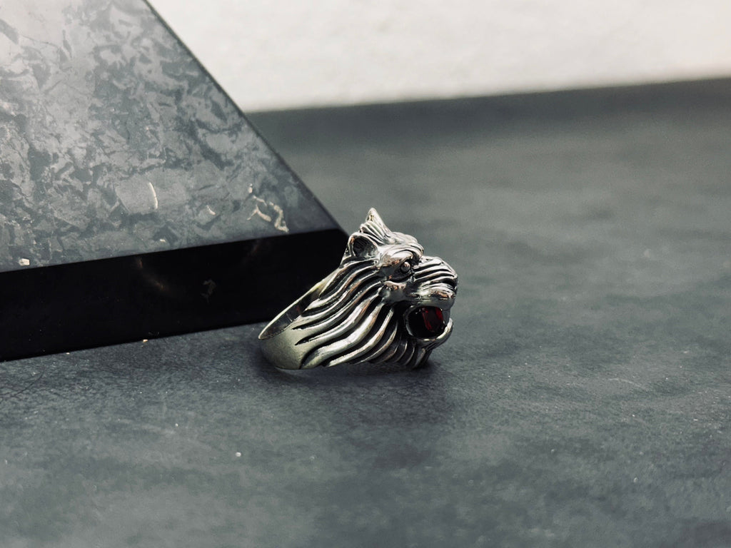 Men's Sterling Silver Lion Ring, Engraved CZ Gemstone (Handmade)
