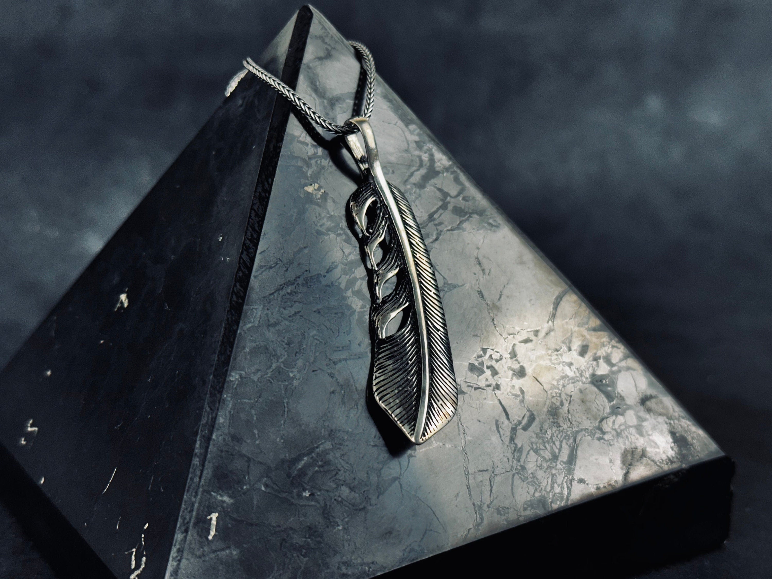 Silver Feather Pendant Necklace: Handmade Boho Chic Accessory