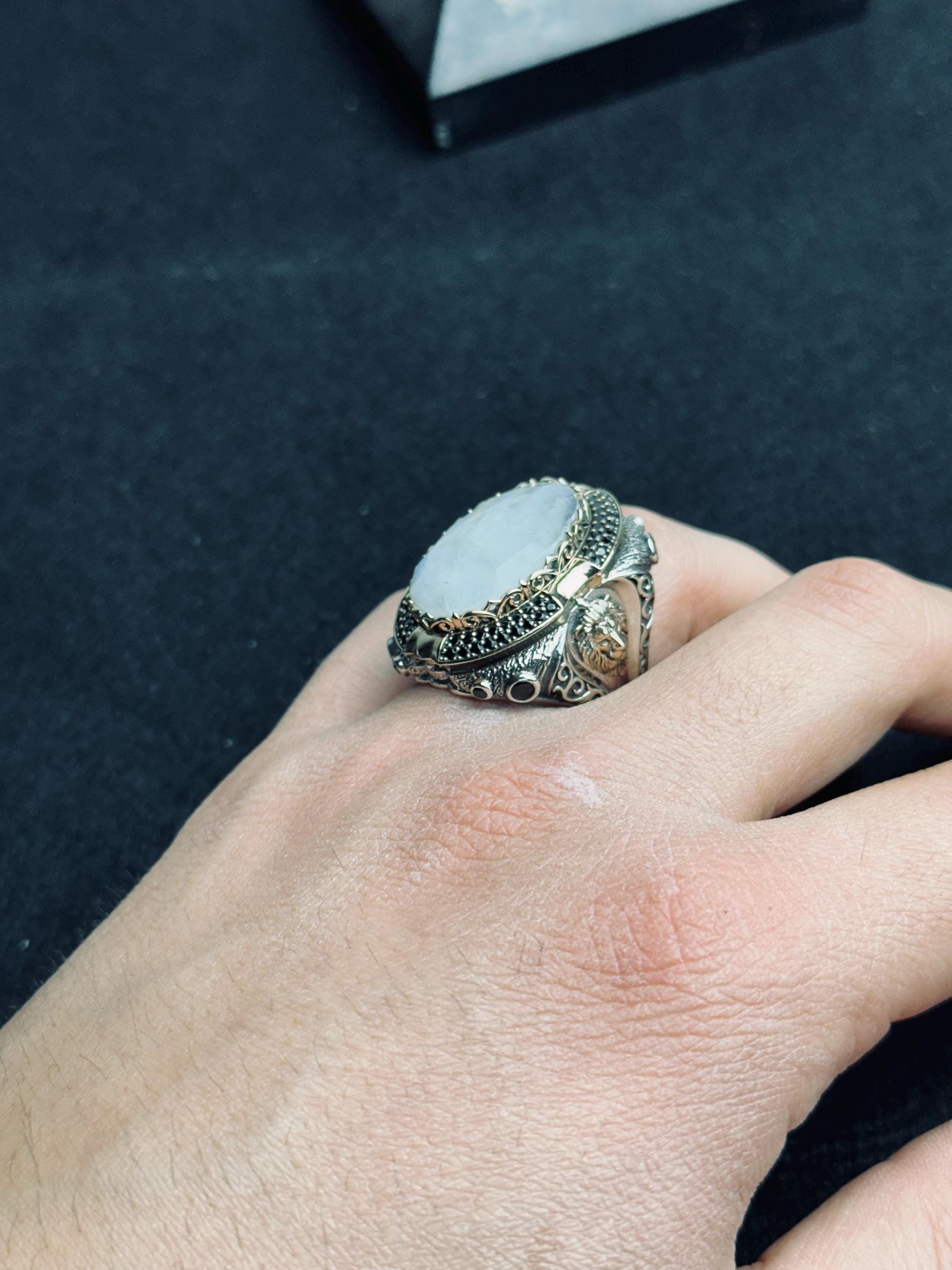 Moonstone Sterling Silver Ring, Lion Head Design (Men's Large)
